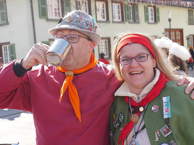 Bild 31: Fasnet-Sunntig-Umzug 2025 in Hilzingen: Farbenfrohes Treiben