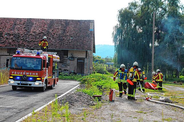 Bild 8: Jahreshauptübung der Feuerwehrabteilungen Wahlwies und Espasingen