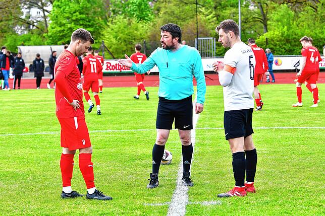 Bild 3: SG FC Wehr-Brennet holt sich ein 2:2 gegen den TuS Binzen – und wir haben Bilder!