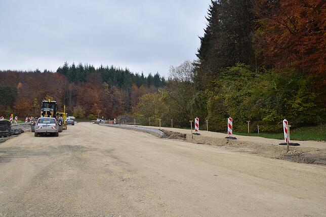 Bild 23: Fotos von der Straßenbaustelle zwischen B313 und Wahlwies aus: Alles nimmt langsam wieder Form an