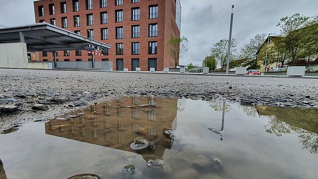 Salem (im Bild das Rathaus) rechnete mit hohen Tarifabschlüssen, wegen ihrer soliden Finanzen kämen sie &bdquo;nicht in ...