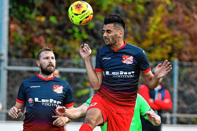 Bodenständig: Als &bdquo;verlässlich&ldquo; zeichnet sich Ismail Demirci, spielender Co-Trainer des FC Schönau, aus.