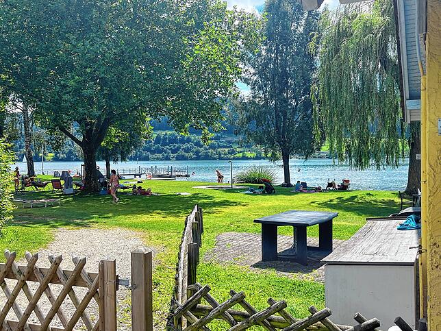 In Wangen gibt es neben dem Campingplatz ein Strandbad. Erwachsene zahlen hier 3 Euro Eintritt, Kinder zahlen 1,5 Euro.