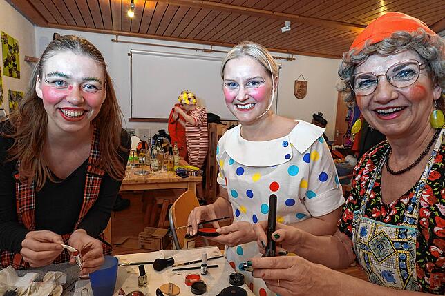 Bild 26: Frauenfasnacht in Görwihl: Der Großangriff auf deine Lachmuskeln!