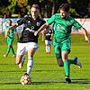 Alexander Deahne (rechts) trifft am Wochenende mit dem TSV Aach-Linz auf Leo Endres vom FC Hilzingen.