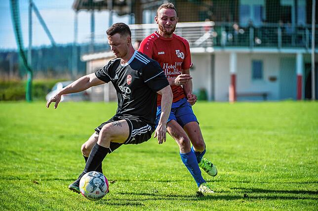 Bild 12: FC Dachsberg gewinnt gegen SG Höchenschwand mit 1:0 &ndash; und wir haben Bilder!