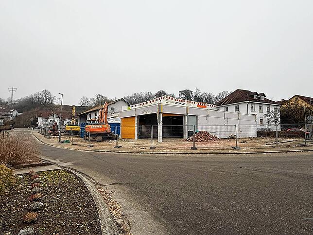 Bild 7: Bilder vom Abriss des ehemaligen EDEKA-Marktes in Kadelburg