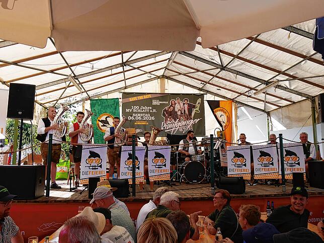 Bild 41: So schön war es auf dem Scheunenfest in Schlatt am Randen
