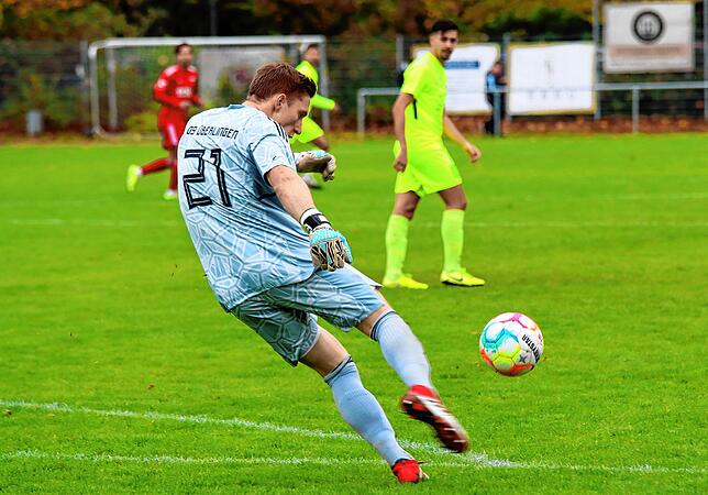 Bild 8: Die besten Bilder der Partie zwischen dem TSV Singen und dem FC Überlingen