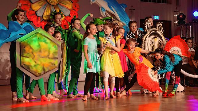 Die Aufführung des Musicals &bdquo;Lunas Zauberflöte&ldquo; mit dem Dance Forum Celje war ein Höhepunkt bei der Feier zum 30-jährigen ...