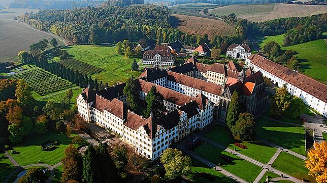 Altehrwürdige Umgebung: Seit 1920 ist Schloss Salem, der Stammsitz des Hauses Baden, Heimat der Schule Schloss Salem. Gegründet durch ...