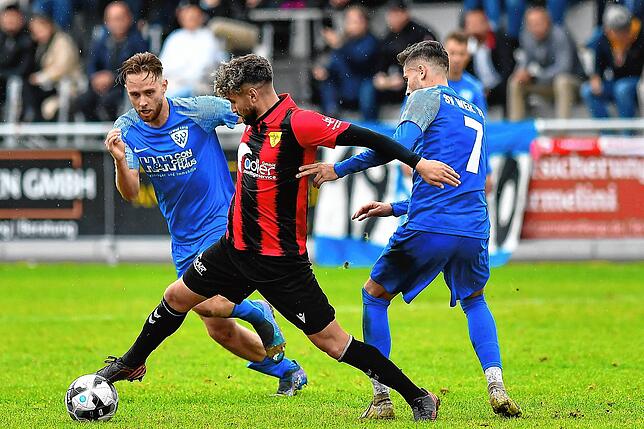 Bild 9: FSV Rheinfelden gewinnt Derby gegen den SV Weil mit 3:1 &ndash; und wir haben Bilder!