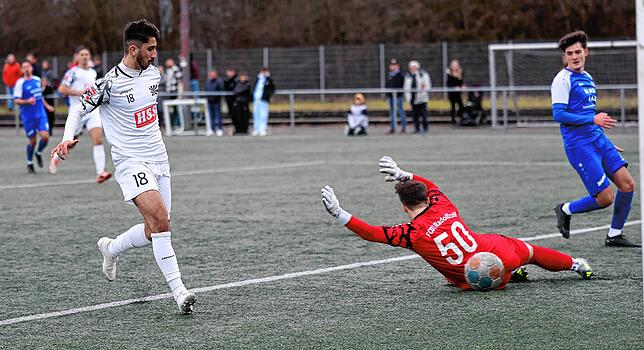 Bild 19: Unsere große Bildergalerie vom 8:1-Testspielsieg des FC 08 Villingen beim FC Radolfzell
