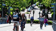 Die Fahrradbrücke in Konstanz: Am 5. Mai gibt es in der gesamten Stadt Fahrradkontrollen zur Verbesserung der Verkehrssicherheit.