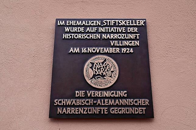 Die bronzene Gründungstafel zum 100. Geburtstag der VSAN, welche am 7. Januar dieses Jahres in Villingen enthüllt wurde.