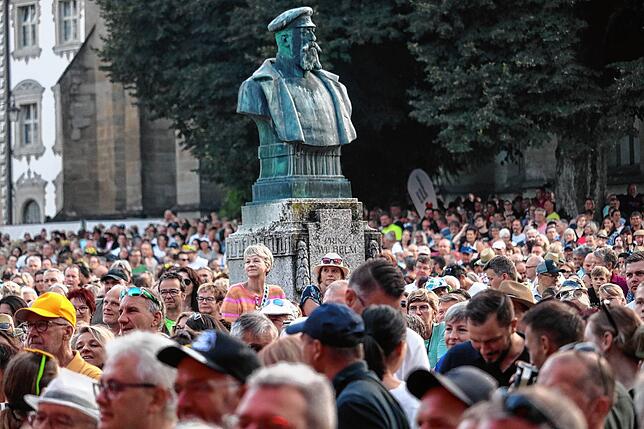 Bild 30: Pur begeistert 5000 Besucher im Schlossgarten (Teil 2)