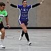 Kristin Schmitt (in blau) vom TuS Steißlingen will gegen die HSG Stuttgart Metzingen ein gutes Handballspiel zeigen.
