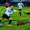 Chance verpasst: Tolga Polat steht frei vor dem Tor, aber Raphael Scherzinger hat aufgepasst beim 1:1 zwischen dem SV 08 Laufenburg und ...