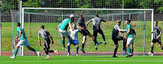 Bild 31: FC Zell besiegt den FC Hochrhein mit 3:0 – und wir haben Bilder!
