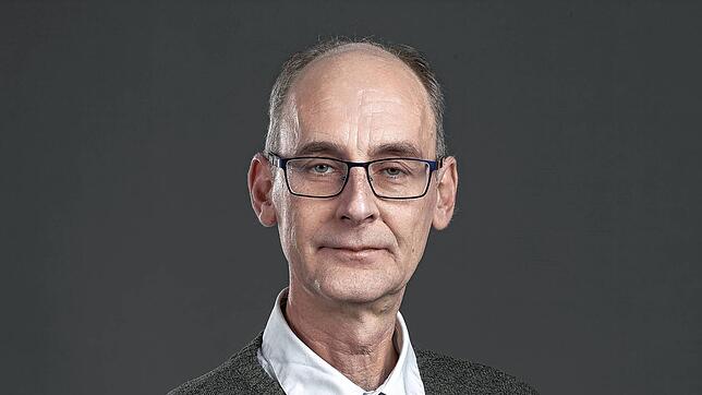 Tino Berthold wehrt sich gegen die Aussage von Oberbürgermeister Jürgen Roth, dass es einen intensiven Austausch zur Schul-Frage gegeben ...