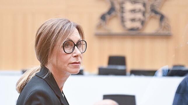 Petra Laur, die Mutter des getöteten Polizisten Rouven Laur, sprach beim Verfahren nach der Messerangriff auf dem Mannheimer Marktplatz.