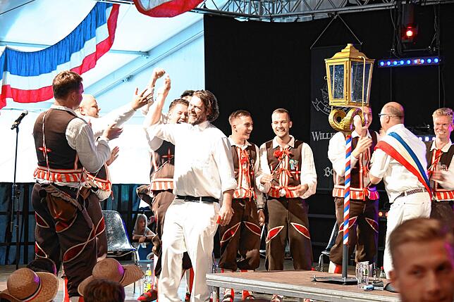 Bild 40: Bilder von der Bockverlosung