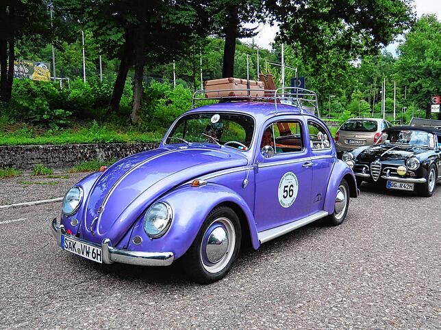 Ein VW Käfer, Baujahr 1960, hat weiterhin seine gepflegte Heimat im Südschwarzwald.
