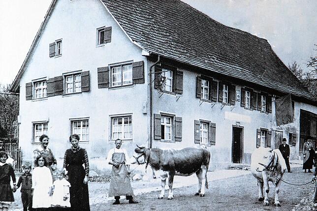 So sah das Gasthaus Adler in der Liggeringerstraße in Möggingen früher aus. Bis vor wenigen Jahren war es noch Treffpunkt für die ...