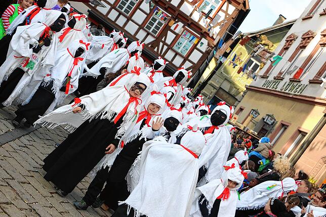 Bild 12: So schön ist der Schmotzige Dunschtig in Meßkirch