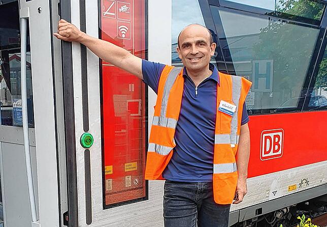 Frank von Meißner ist auch als Lokführer für die Biberbahn im Einsatz.