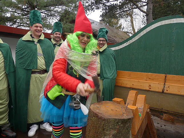 Bild 16: Rathaussturm in Bermatingen: Die spektakulären Bilder des Aufstands!