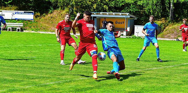 Bild 32: VfR Bad Bellingen müht sich zu einem 3:1 beim SV Buch &ndash; und wir haben Bilder!