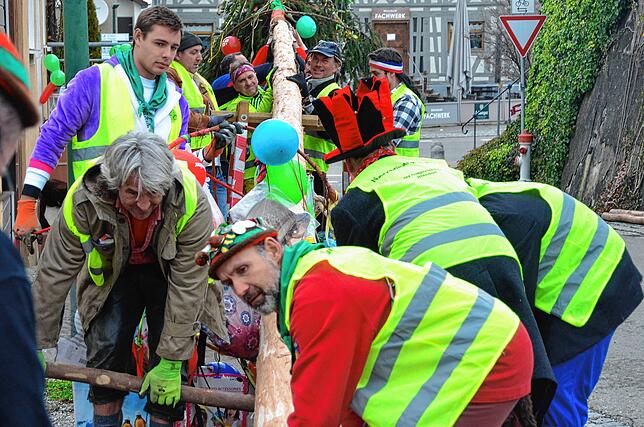 Bild 27: Die schönsten Bilder vom Narrenbaumstellen in Ittendorf (Teil 2)