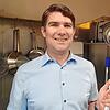 Lukas Waldschütz, Hotelier und Gastronom, in der Küche des „Ochsen“ in Überlingen.