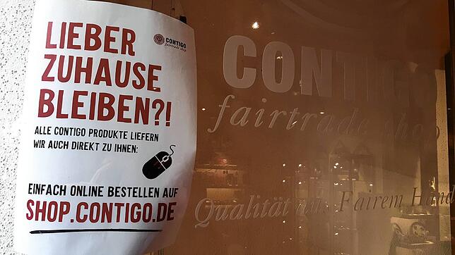 Einzelhändler werben zum Beispiel verstärkt mit Online-Shopping, wie hier der Fairtrade-Shop Contigo, da Kunden im Geschäft weg bleiben.