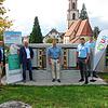 Am Donnerstag vor dem Point of Presence mit Kai Kiel (von links), David Stich, Tobias Obert, Stefan Eckert, Sven Paschold, Paul Kempf ...