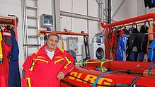 Rolf Gruber arbeitet schon lange ehrenamtlich für die DLRG. Schon sein Vater engagierte sich in dem Verein.