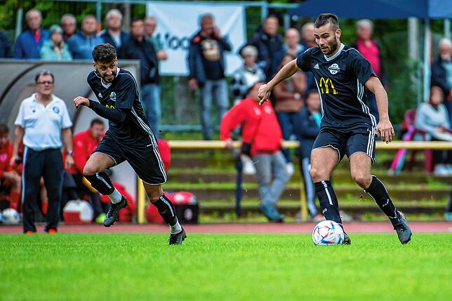 Bild 3: FC 08 Bad Säckingen rettet ein 1:1 im Derby gegen den FC Wallbach &ndash; und wir haben Bilder!