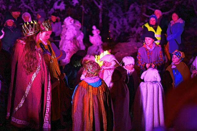Bild 1: Waldweihnacht der Kolpingsfamilie