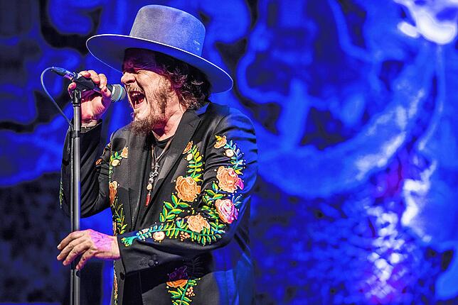 Zucchero ist der Vater des italienischen Blues und zählt zu den einflussreichsten Musikern Italiens – das finden zumindest die ...