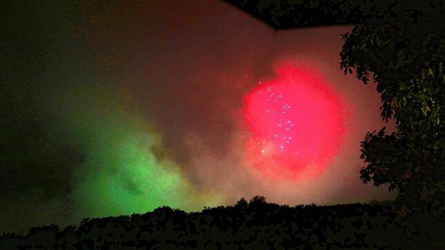 Bild 17: Waldshut: Großes Abschlussfeuerwerk auf der Chilbi 2025