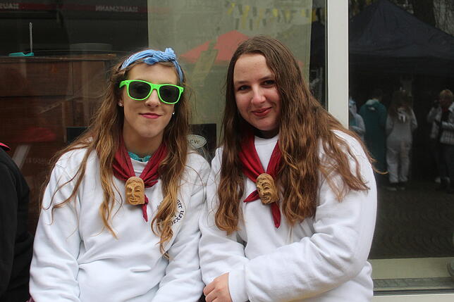 Cool mit Sonnenbrille.