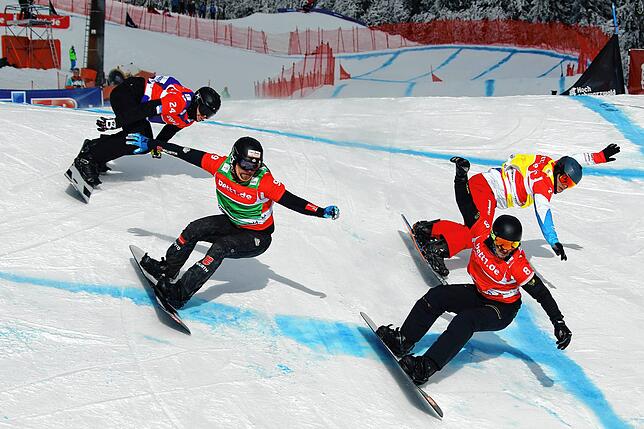 Ein Riesen-Spektakel ist normalerweise der Weltcup im Snowboard-Cross am Feldberg. 2021 soll dieser ohne Zuschauer ausgetragen werden.