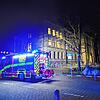 Die Feuerwehr sperrt das Humbold-Gymnasium ab, um in der Schule nach Gefahrstoffen zu suchen. 14 Einsatzkräfte und vier Fahrzeuge rücken ...