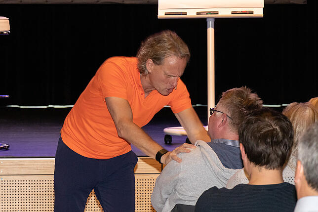 Bild 16: Hier gibt&lsquo;s die Bilder zum ersten SÜDKURIER-Wissensforum mit Mentalcoach Thomas Baschab