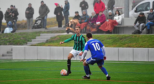 Bild 22: SG Mettingen-Krenkingen besiegt den Spitzenreiter FC Zell &ndash; und wir haben die Bilder!