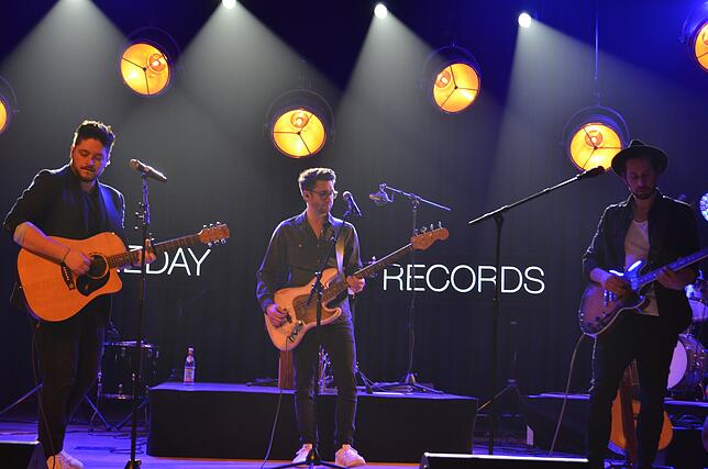 Schon zum neunten Mal gab Sameday Records im Kursaal Bad Säckingen ein Konzert zum Jahresabschluss.