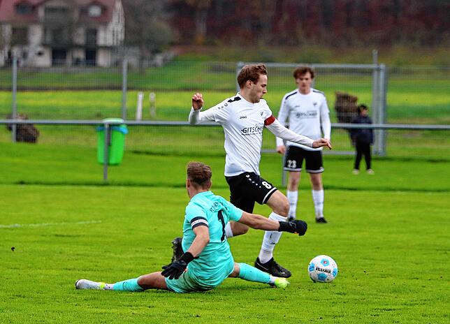 Bild 20: Unsere Bildergalerie zum Bezirksliga-Duell zwischen dem SV Denkingen dem FC Öhningen-Gaienhofen