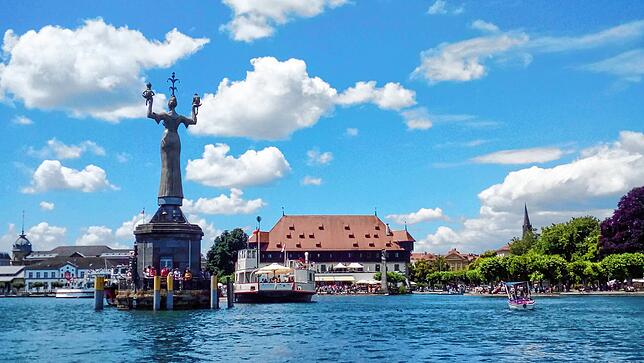 Imperia, Konzil und Kirchturm. Religion prägt das Konstanzer Stadtbild.