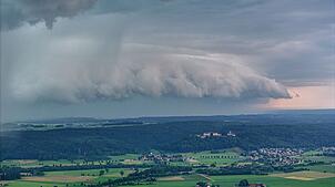 Im Südwesten drohen Starkregen und heftige Gewitter. (Archivbild)